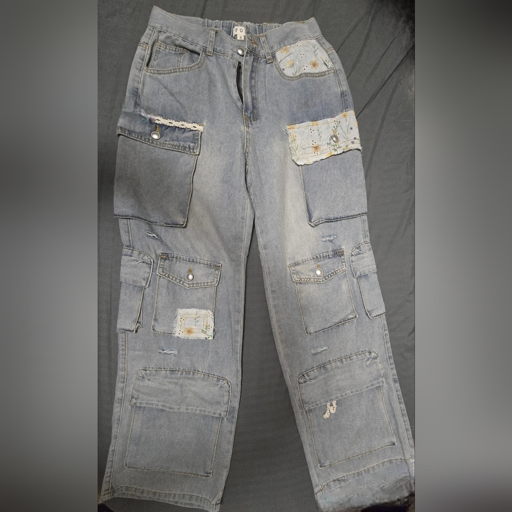Gray Cargo Jeans with Patchwork